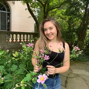 Meet your Posher, Michaela